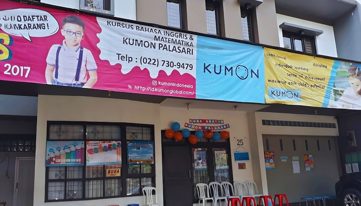 Gambar: Bimbel Kumon - Jl. Palasari No.25, Lkr. Sel., Kec. Lengkong, Kota Bandung, Jawa Barat 40262