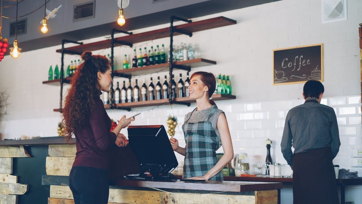 Ilustrasi bisnis coffeeshop
Foto oleh Vitaly Gariev di Pexels