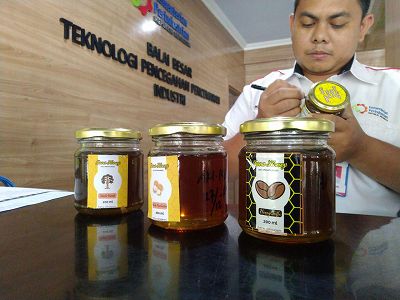 Peneliti : Perlu Uji Lab Pastikan Kemurnian Madu